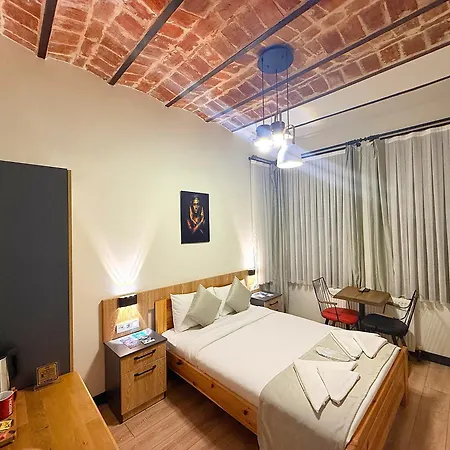Taksim Luxury Alkan 4* اسطنبول
